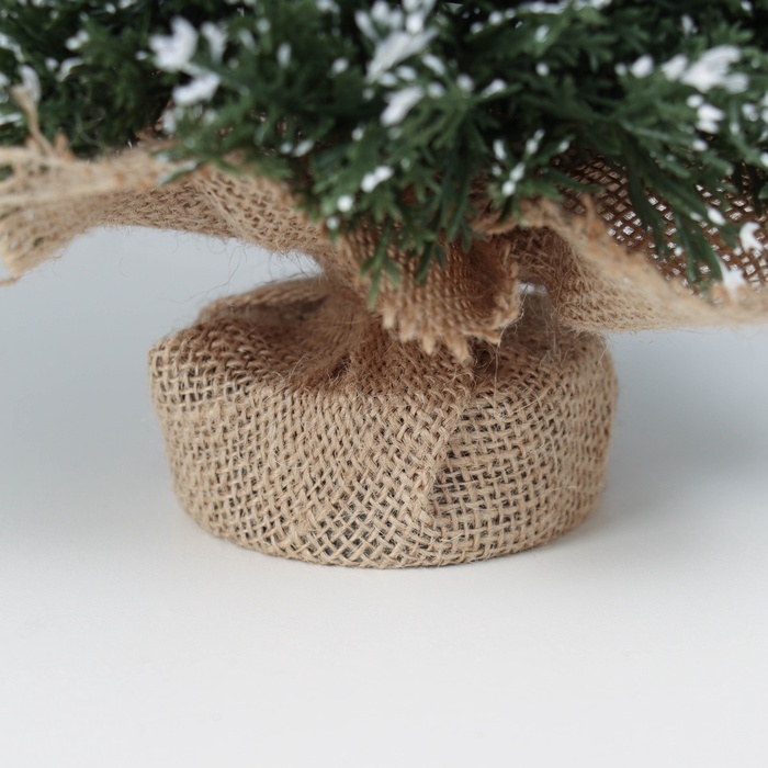 Искусственная ёлка настольная «Зимнее волшебство. Ягоды», в мешочке, 30х17 см Искусственная ёлка настольная «Зимнее волшебство. Ягоды», в мешочке, 30х17 см