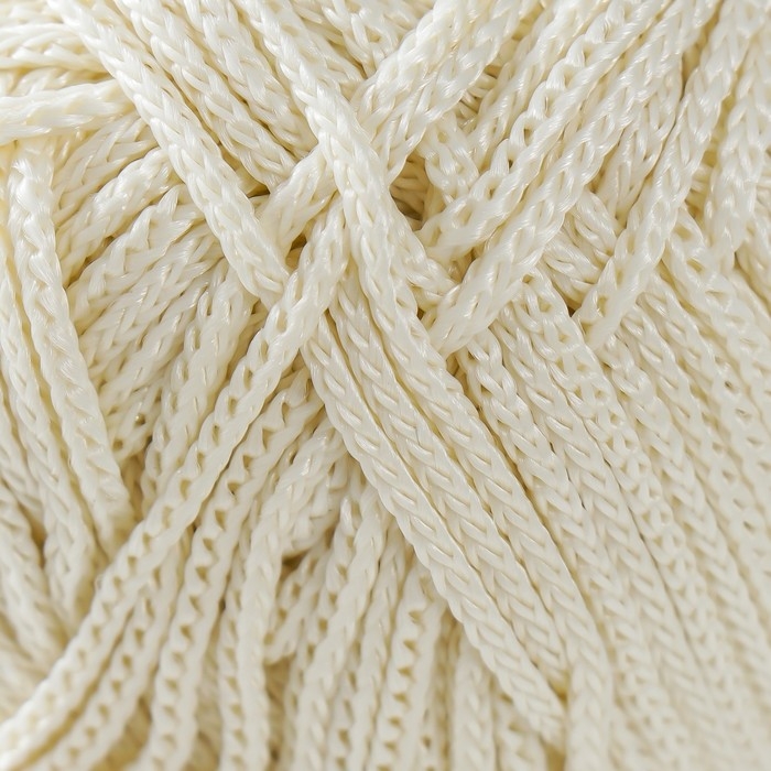 Пряжа Пряжа "Macrame Макраме" 100% полиэстер 130м/90гр (137 молочный)