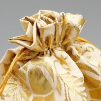 Мешочек подарочный парча &laquo;Новогодняя мелодия&raquo;, тиснение, 30 х 40 см +/- 1.5 см, Новый год