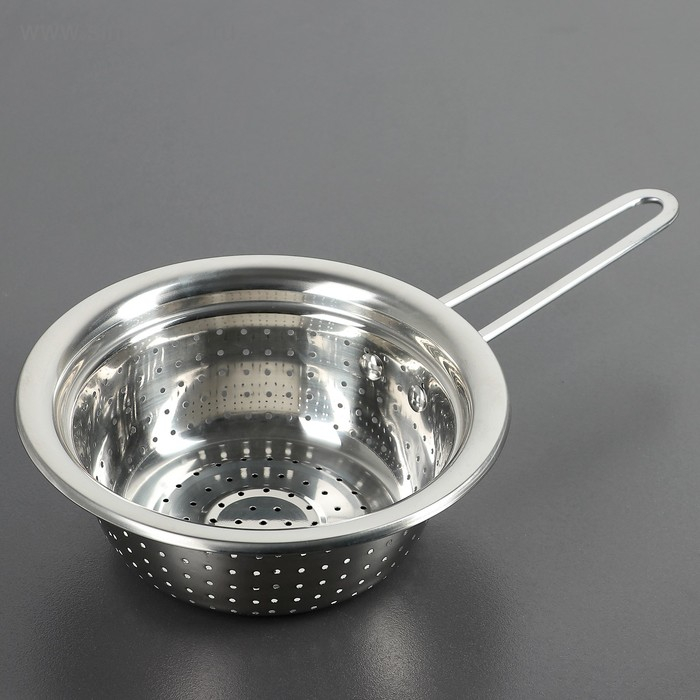 Дуршлаг из нержавеющей стали Доляна «Гудвин», d=20 см, длинная ручка Дуршлаг из нержавеющей стали Доляна «Гудвин», d=20 см, длинная ручка