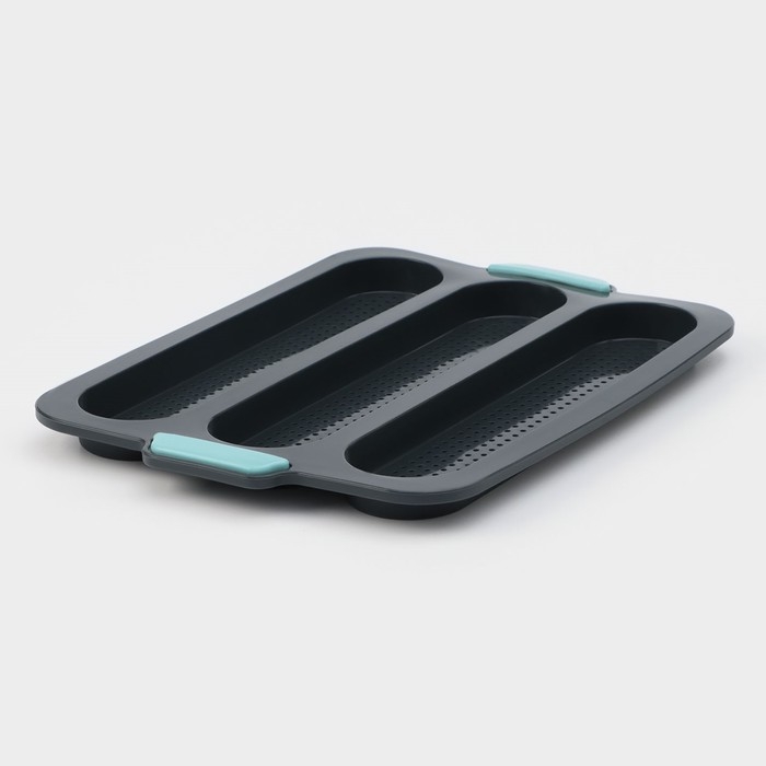 Форма для выпечки с перфорацией «Багет», силикон, 34,5×24×2,2 см, 3 ячейки (28×6×2 см), цвет серый Форма для выпечки с перфорацией «Багет», силикон, 34,5×24×2,2 см, 3 ячейки (28×6×2 см), цвет серый