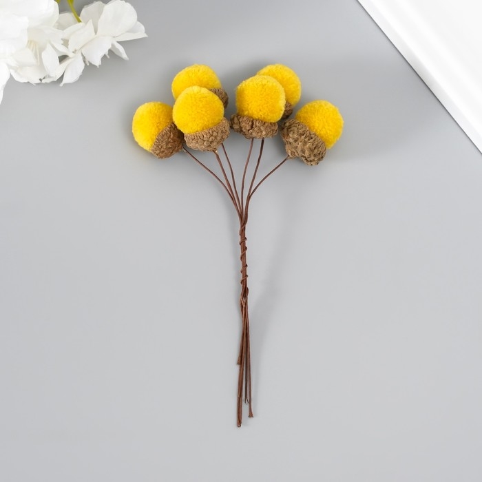 Цветы для декорирования Цветы для декорирования "Хлопчик" жёлтый 1 букет= 6 веточек d=2 см 11 см