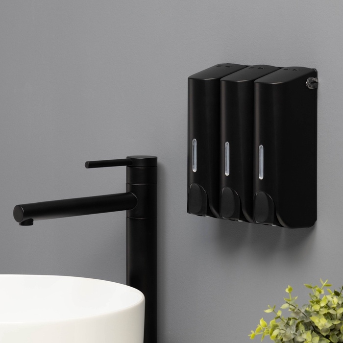 Диспенсер для мыла SAVANNA, механический, 3 отсека по 350 мл: шампунь, кондиционер, гель, чёрный