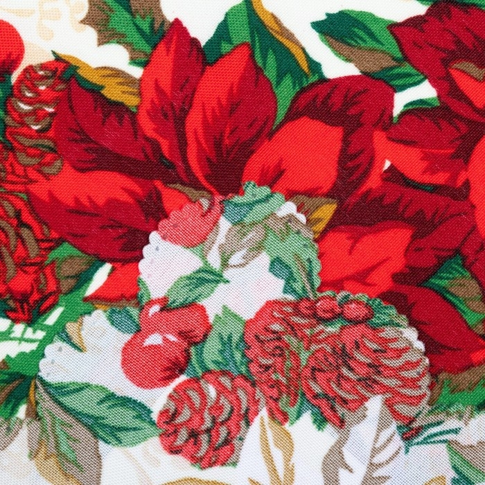 Скатерть новогодняя Доляна "Новогодние украшения" 145*220 см, 100% п/э