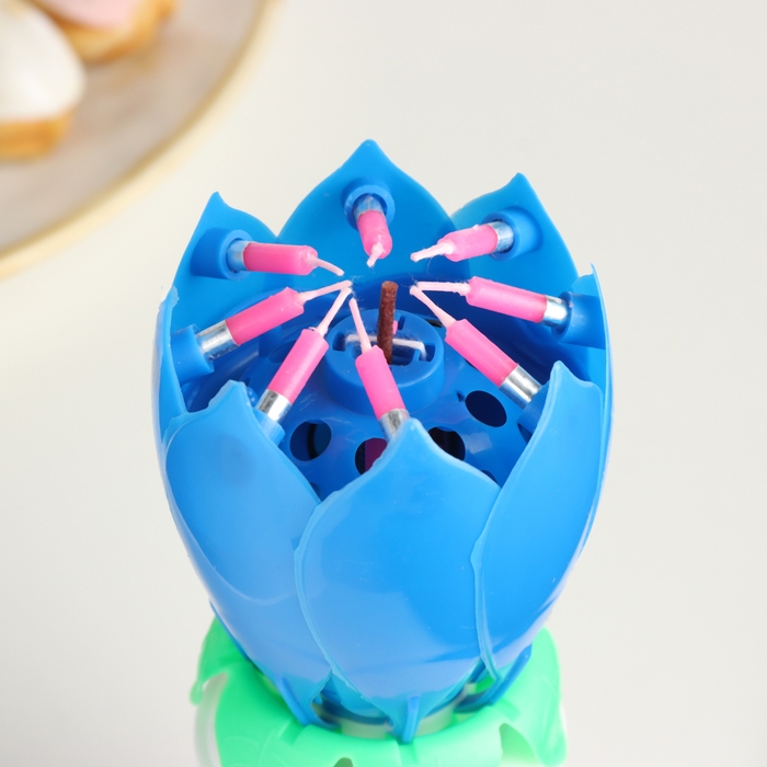 Свеча для торта музыкальная "Тюльпан", крутящаяся, синяя, 14,5&times;6 см