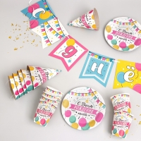 Набор бумажной посуды одноразовый С днём рождения. Шары с гирляндой&raquo;: 6 тарелок, 1 гирлянда, 6 стаканов, 6 колпаков