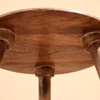 Столик кофейный 44х44х45 см, манговое дерево Столик кофейный 44х44х45 см, манговое дерево