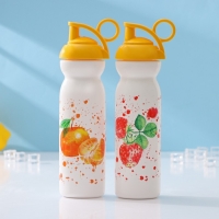 Бутылка для воды пластиковая &laquo;Фрукты&raquo;, 680 мл, 9&times;7,1&times;26,7 см, цвет МИКС