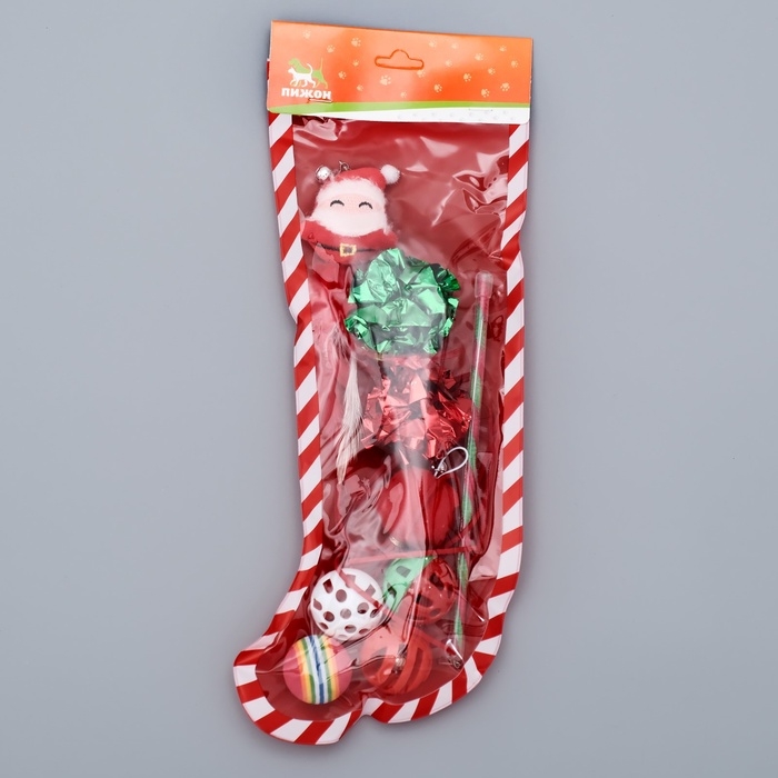 Новогодний набор игрушек для кошек