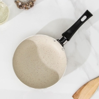 Сковорода «Стоун», d=15,5 см, пластиковая ручка, антипригарное покрытие, цвет бежевый Сковорода «Стоун», d=15,5 см, пластиковая ручка, антипригарное покрытие, цвет бежевый