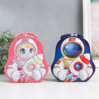 Копилка металл с замочком "Космонавт мальчик/девочка" МИКС 6,5х15,5х16,6 см Копилка металл с замочком "Космонавт мальчик/девочка" МИКС 6,5х15,5х16,6 см