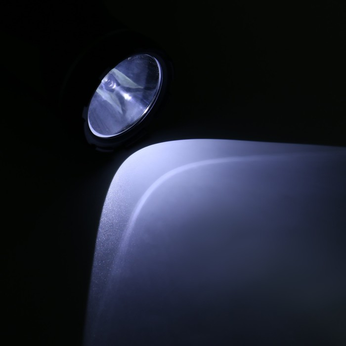 Фонарь светодиодный аккумуляторный ручной 5 Вт, 140 лм, 1800 мАч, USB Фонарь светодиодный аккумуляторный ручной 5 Вт, 140 лм, 1800 мАч, USB