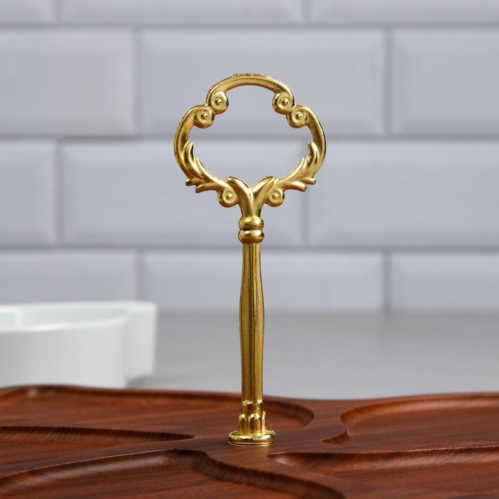 Менажница «Король», 5 шт:300 мл, деревянное основание, фарфор, Иран Менажница «Король», 5 шт:300 мл, деревянное основание, фарфор, Иран