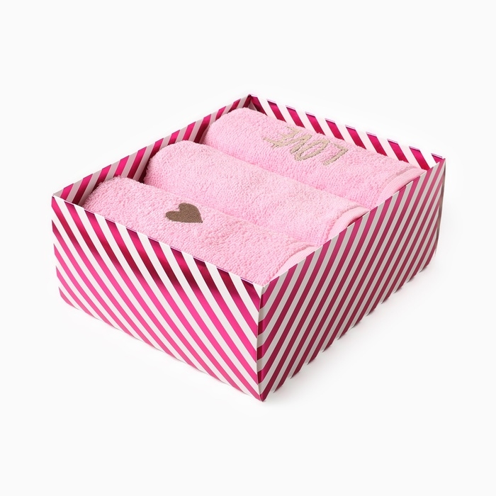 Набор махровых полотенец Этель LOVE 30х60 см - 3 шт, 100% хл, 340 г/м2 Набор махровых полотенец Этель LOVE 30х60 см - 3 шт, 100% хл, 340 г/м2