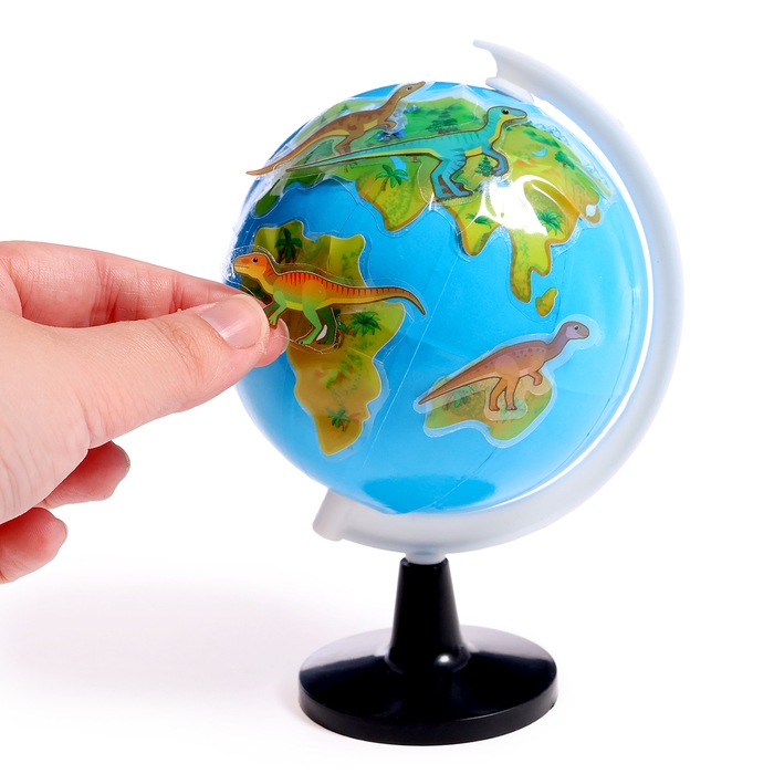 Развивающий набор &laquo;Моя планета&raquo;, эпоха динозавров, глобус, 20 наклеек