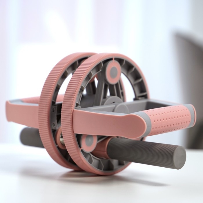 Набор для фитнеса ONLYTOP: ролик, упор для пресса, эспандер грудной, цвет розовый Набор для фитнеса ONLYTOP: ролик, упор для пресса, эспандер грудной, цвет розовый