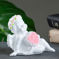 Фигура "Ангелочек с сердцем сидячий" 12х11см