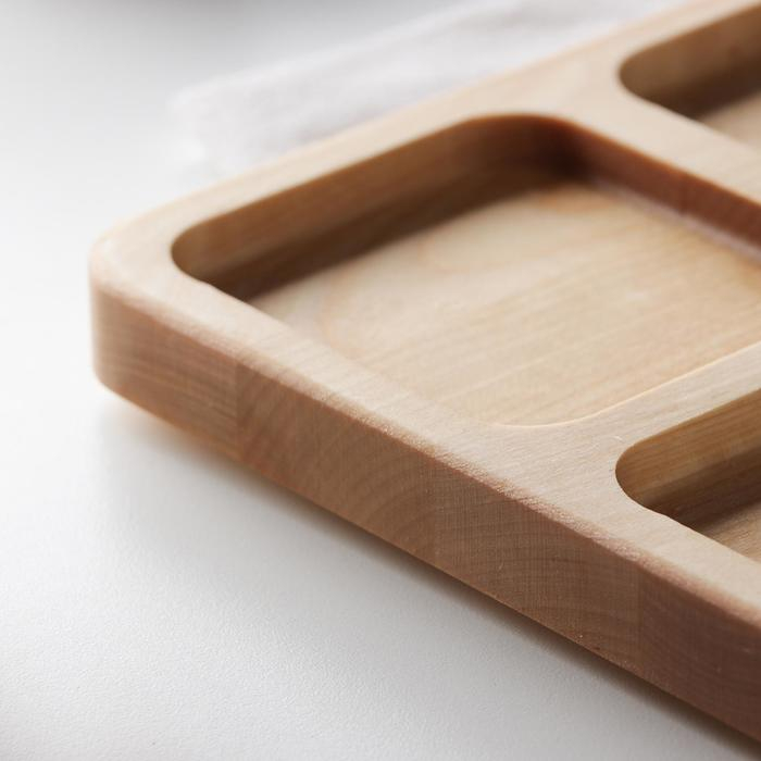 Менажница квадратная Доляна, 26&times;20,5&times;2 см, 3 секции, берёза