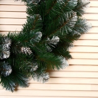 Венок "Интерьерный" белоснежный (шишки серебро) 55 см Венок "Интерьерный" белоснежный (шишки серебро) 55 см