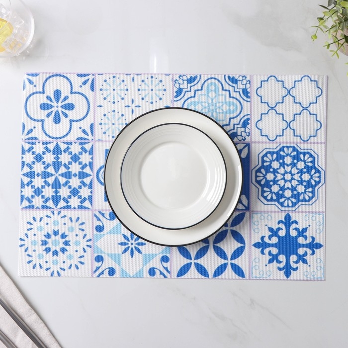 Салфетки сервировочные на стол Доляна &laquo;Мозаика&raquo;, 4 шт, 45&times;30 см, цвет синий