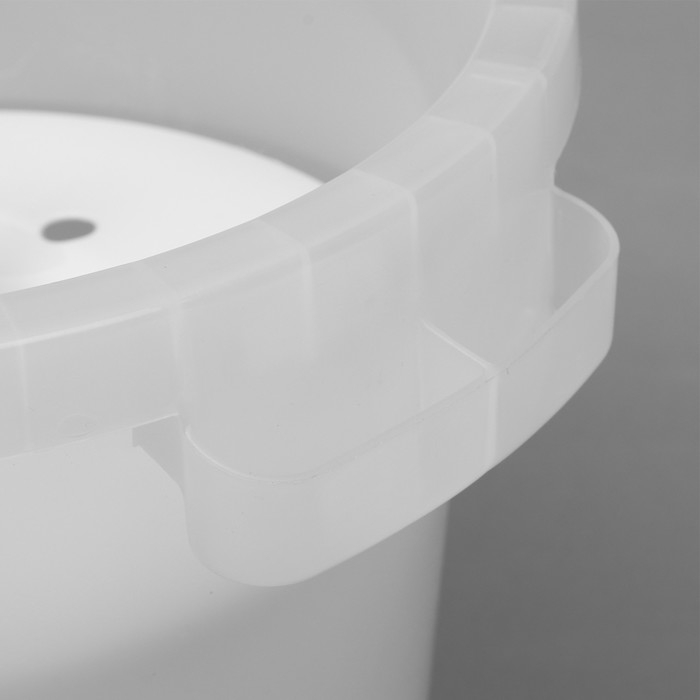 Бочка пищевая, 10 л, горловина 28 см, с герметичной крышкой Бочка пищевая, 10 л, горловина 28 см, с герметичной крышкой