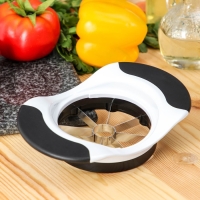 Яблокорезка Magistro Vegan pro, 18,5&times;12&times;4 см, цвет чёрно - белый