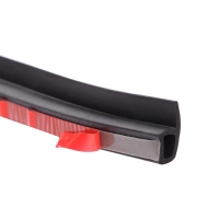 Уплотнитель двери в автомобиль, Р-образный, самоклеящийся, 3 м, черный Уплотнитель двери в автомобиль, Р-образный, самоклеящийся, 3 м, черный