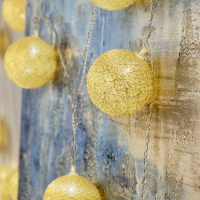 Гирлянда &laquo;Нить&raquo; 5 м с насадками &laquo;Клубки золотистые&raquo;, IP20, прозрачная нить, 20 LED, свечение тёплое белое, 220 В