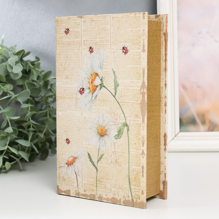 Сейф-книга дерево кожзам Сейф-книга дерево кожзам "Ромашки и божьи коровки" 21х13х5 см