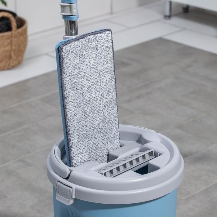 Швабра с отжимом и ведро Доляна: ведро с отсеками 10 л, 24×38 см, швабра плоская 32×12×120 см, насадка с карманами с двух сторон Швабра с отжимом и ведро Доляна: ведро с отсеками 10 л, 24×38 см, швабра плоская 32×12×120 см, насадка с карманами с двух сторон