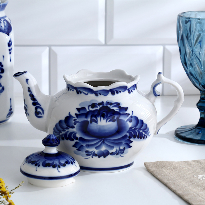 Чайник &laquo;Хуторок&raquo;, H=13,5 см, гжель