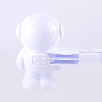 Снежколеп-песколеп «Скафандр», цвета МИКС Снежколеп-песколеп «Скафандр», цвета МИКС