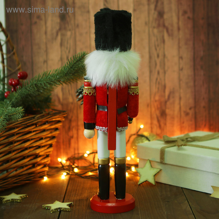 Новогодний декор &laquo;Щелкунчик&raquo;