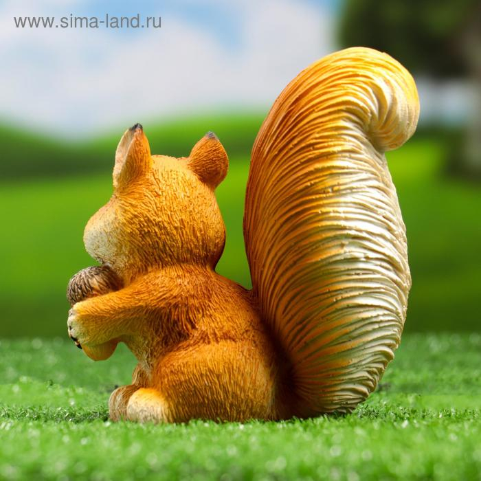 Садовая фигура Садовая фигура "Белка c желудем" 13х9х14см