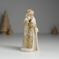 Сувенир полистоун "Дед Мороз в коричневой шубе с фонарём" 6х5х11,5 см Сувенир полистоун "Дед Мороз в коричневой шубе с фонарём" 6х5х11,5 см