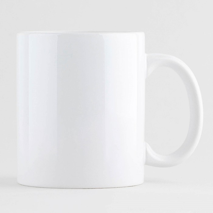 Кружка керамическая &laquo;Её величество Наташа&raquo;, 320 мл, цвет белый