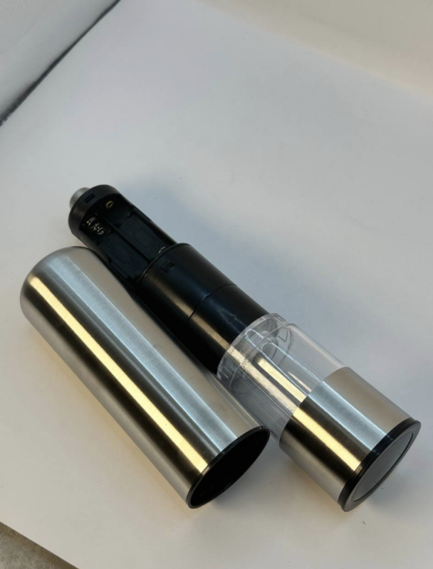 Мельница для специй серебристая