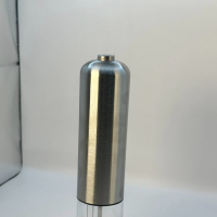 Мельница для специй серебристая