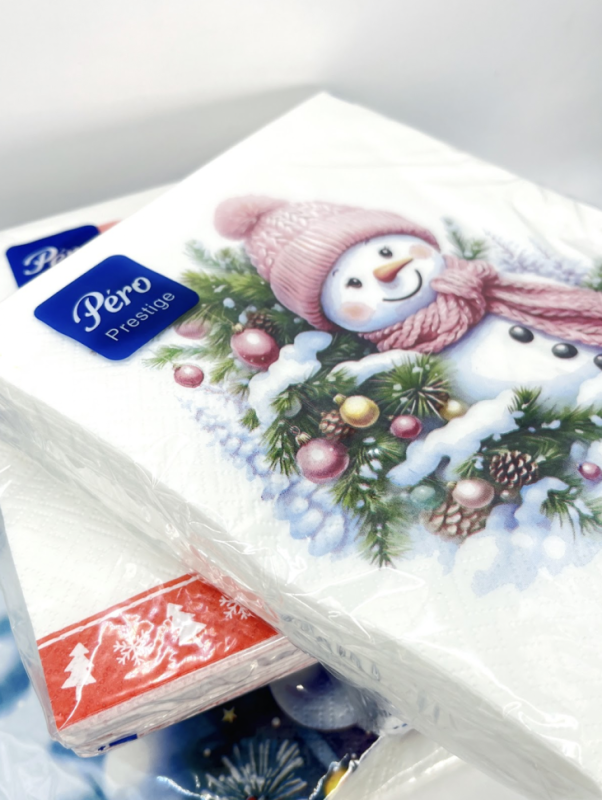 Салфетки бумажные Pero Prestige "Милый снеговик" 20л