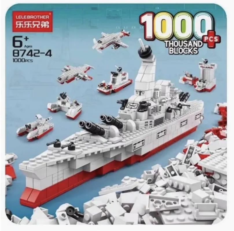 Конструктор  корабль 6 в 1 1000 деталей