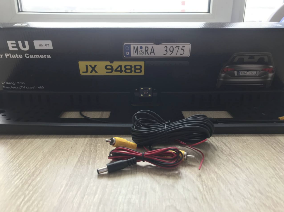 Номерная рамка с камерой