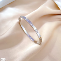 DIEYURO 316L браслет из нержавеющей стали золотого и серебряного цвета с глазами для женщин DIEYURO 316L браслет из нержавеющей стали золотого и серебряного цвета с глазами для женщин