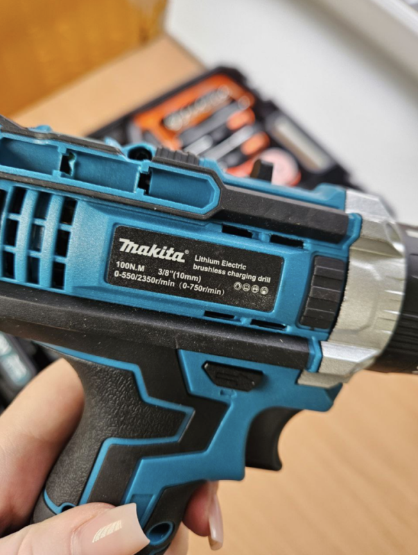 Набор инструментов + Дрель шуроповерт 48V