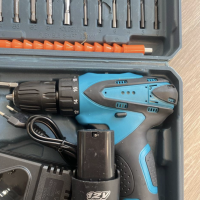 Шуруповерт 12V 2 акб