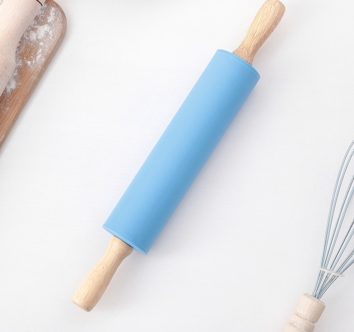 Скалка Доляна &laquo;Валенсия&raquo;, 30x4 см, рабочая часть 17,5 см, цвет МИКС